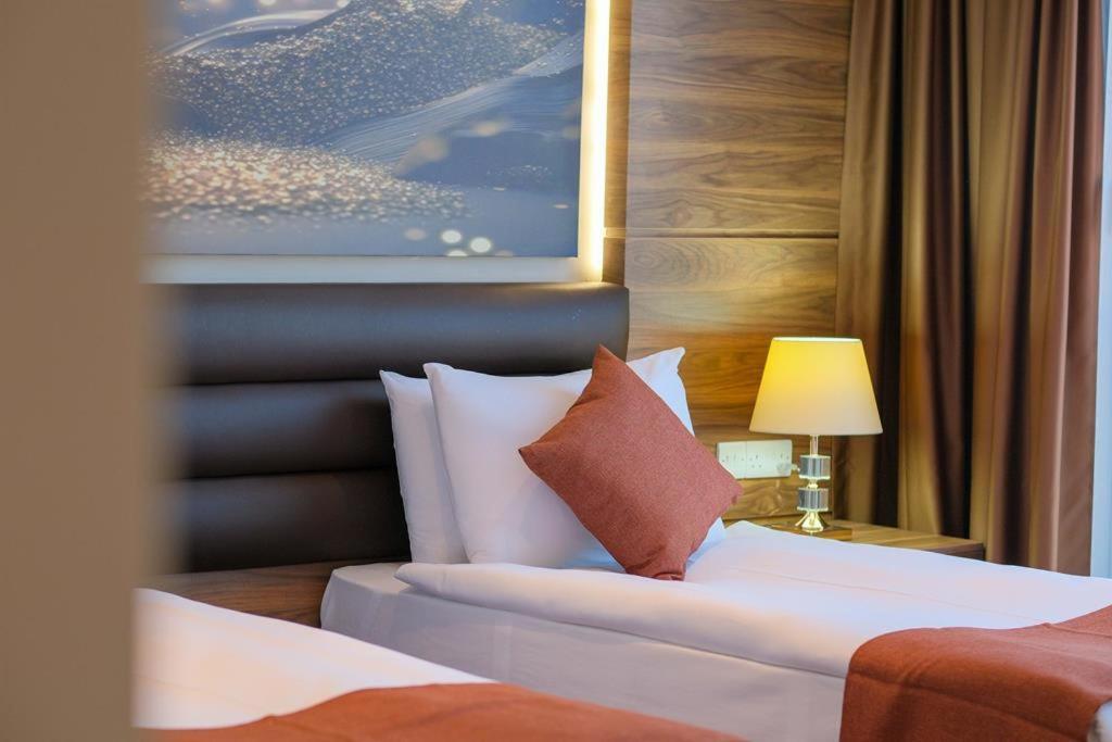 Ekor Elegance Hotel Famagusta  Luaran gambar
