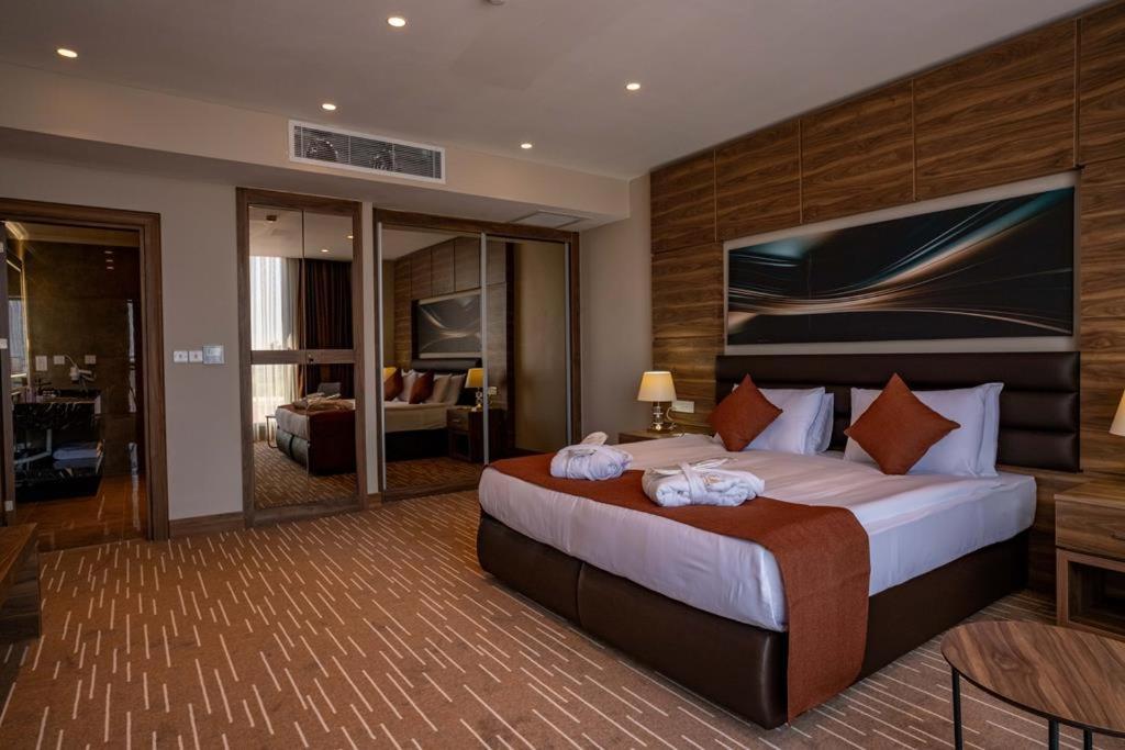 Ekor Elegance Hotel Famagusta  Luaran gambar